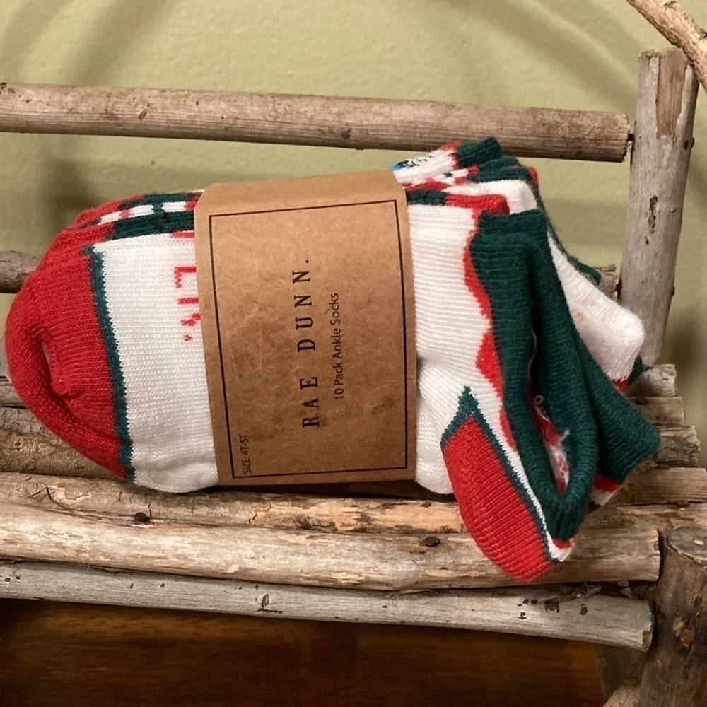 Rae Dunn Toddler 4T-5T TEN PACK CHRISTMAS ANKLE SOCKS